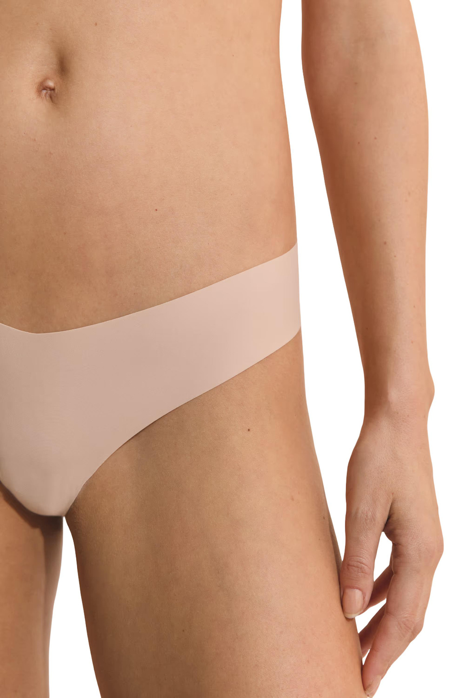 Стринги PURE INVISIBLE из микрофибры|Основной цвет:Бежевый Женский Etam Стринги PURE INVISIBLE из микрофибры (цвет ), артикул 6560622 | Фото 4