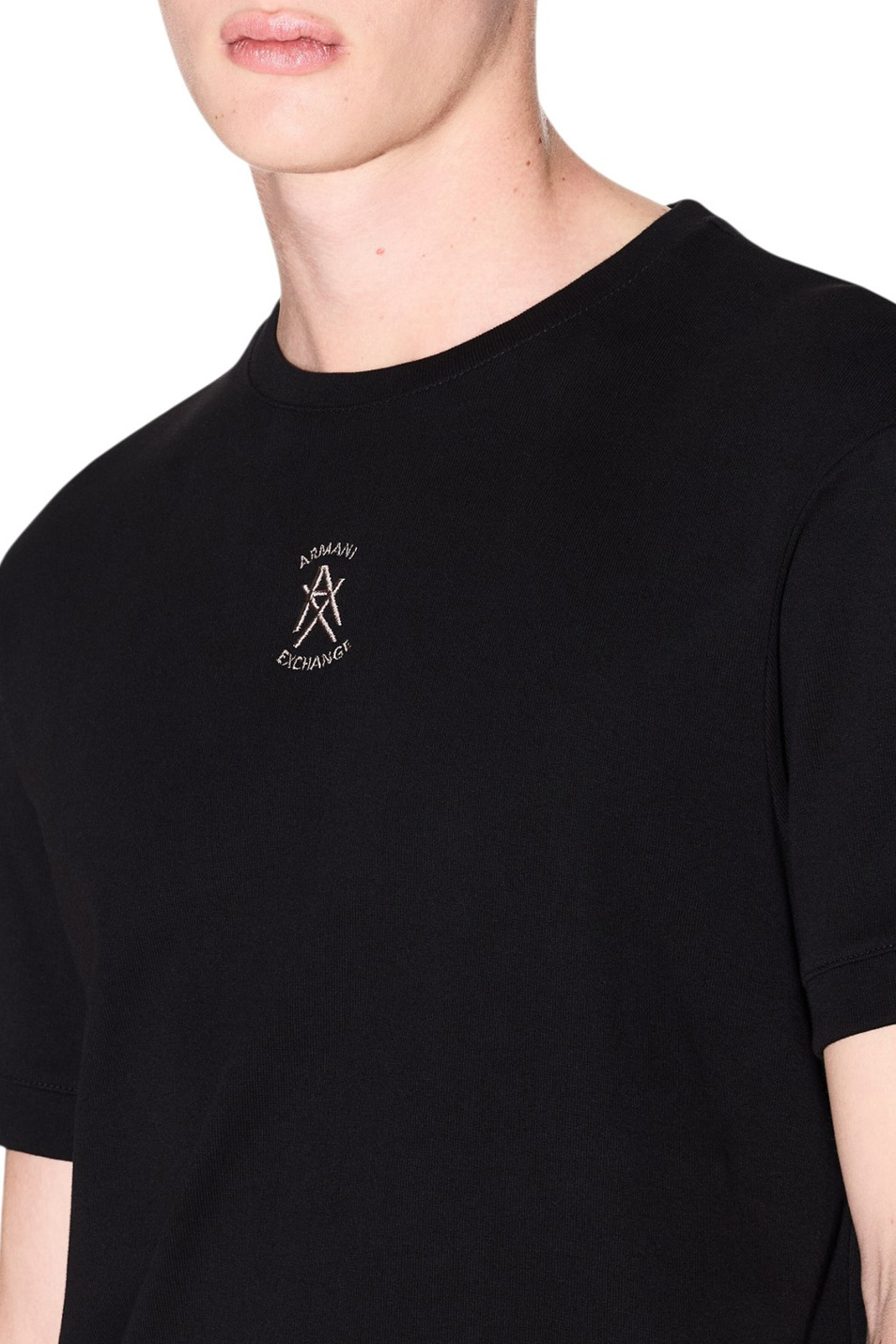 Футболка из хлопка с логотипом|Основной цвет:Черный Мужской Armani Exchange Футболка из хлопка с логотипом (цвет ), артикул XM002072-AF19963 | Фото 5