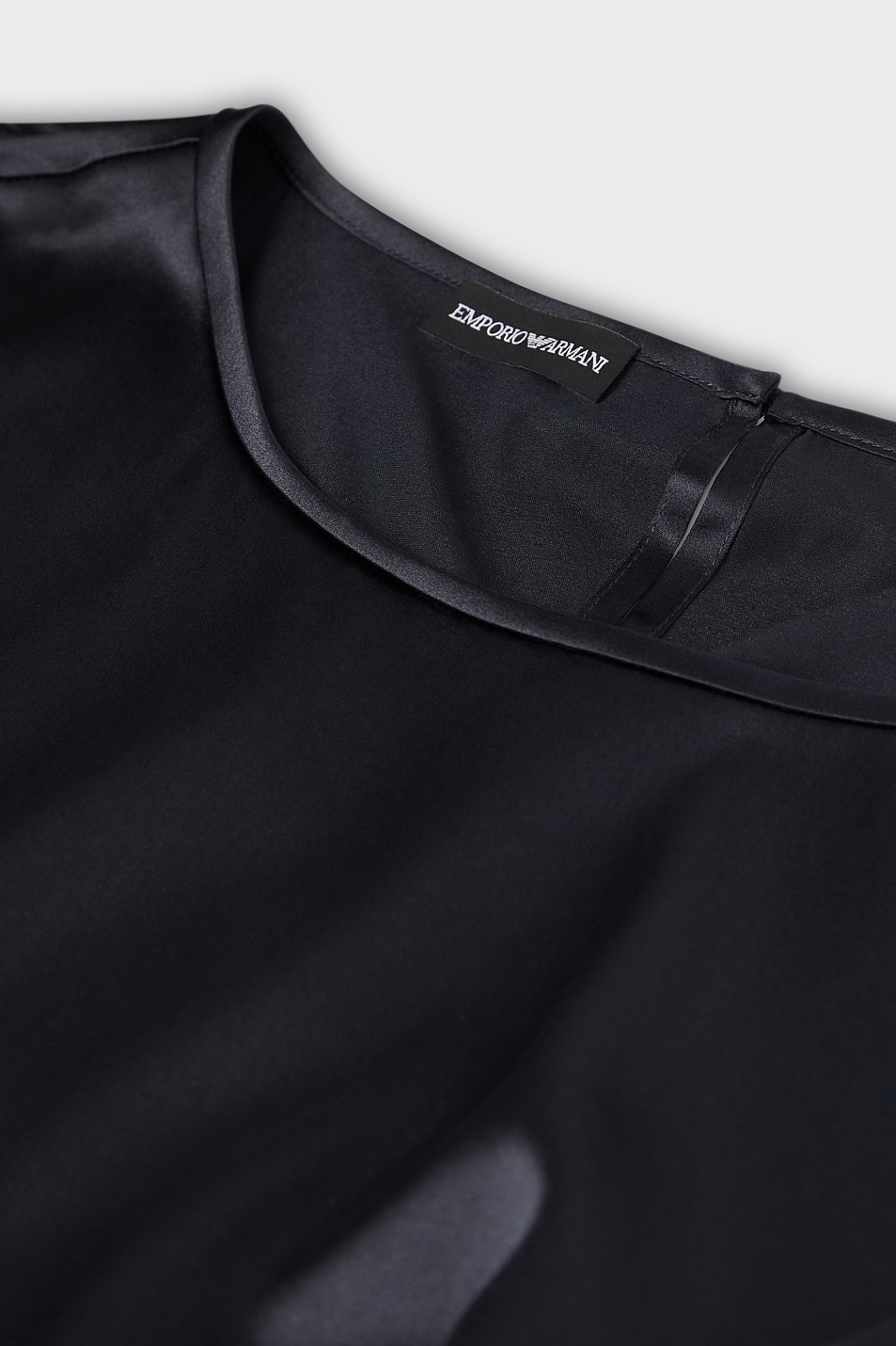 Женский Emporio Armani Блузка из эластичного шелка (цвет ), артикул 0NC05T-0M301 | Фото 2