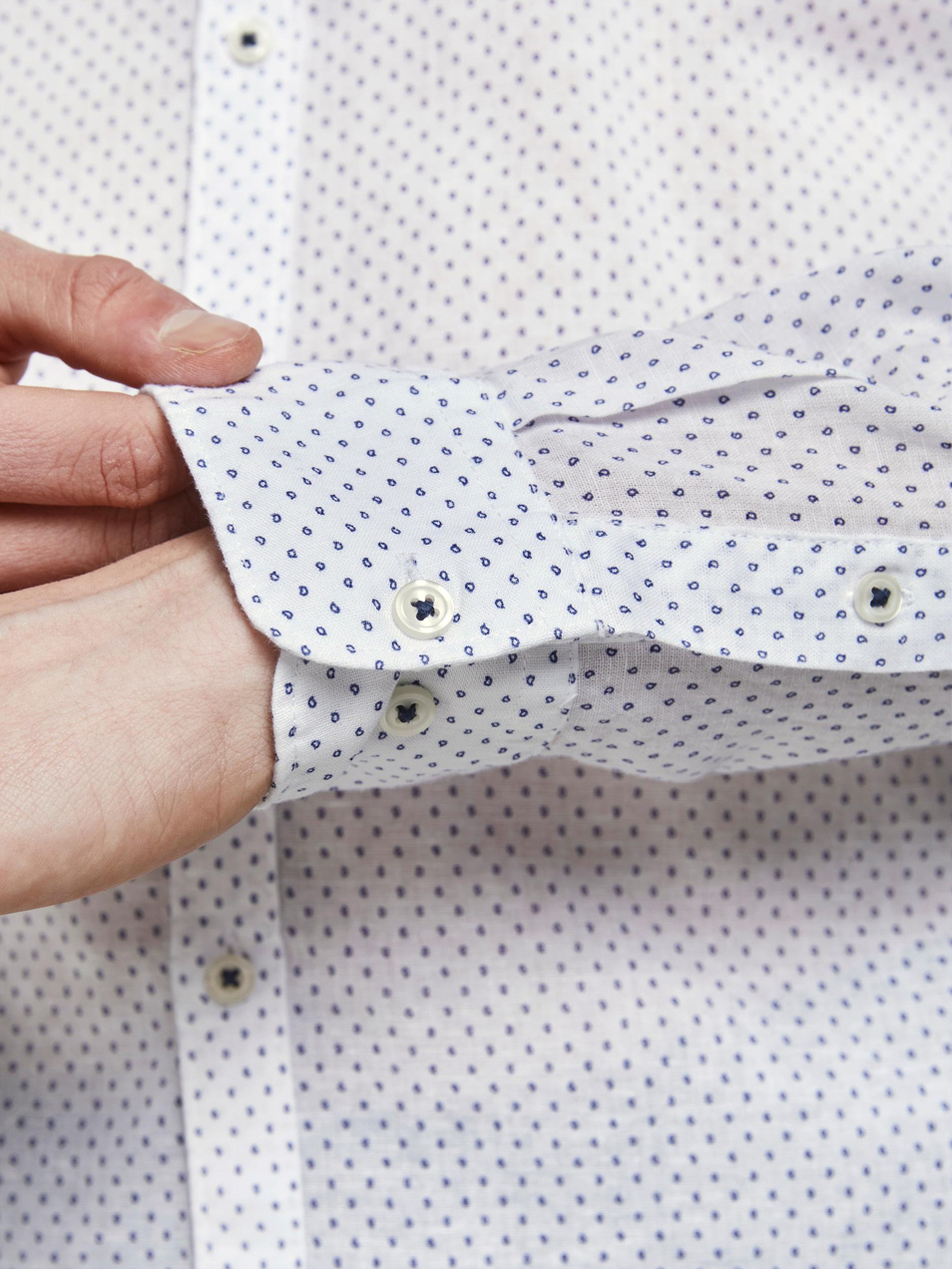 Jack & Jones Приталенная рубашка с воротником-стойкой и принтом (цвет ), артикул 12181542 | Фото 4