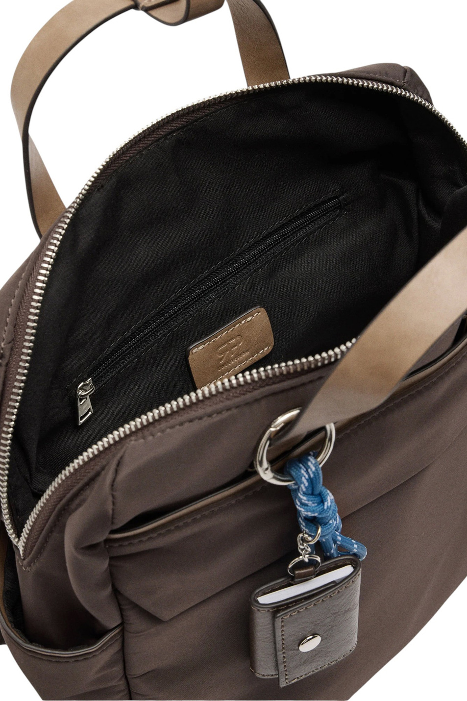 Женский Parfois Рюкзак нейлоновый с подвеской (цвет ), артикул 236801 | Фото 3