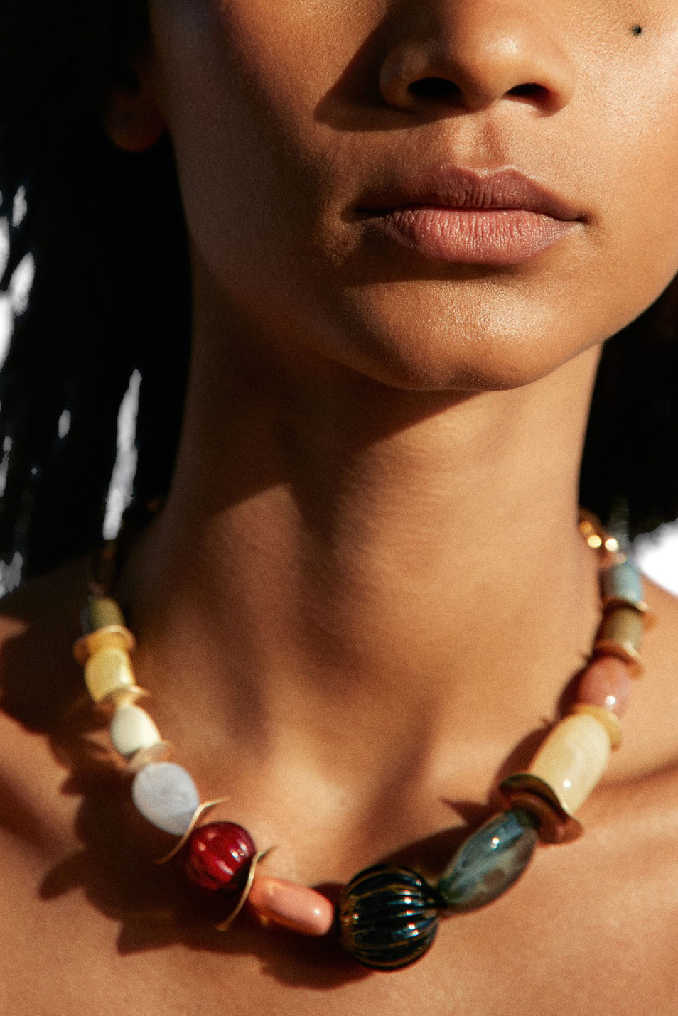 Женский Parfois Ожерелье разноцветное с камнем (цвет ), артикул 212545 | Фото 2