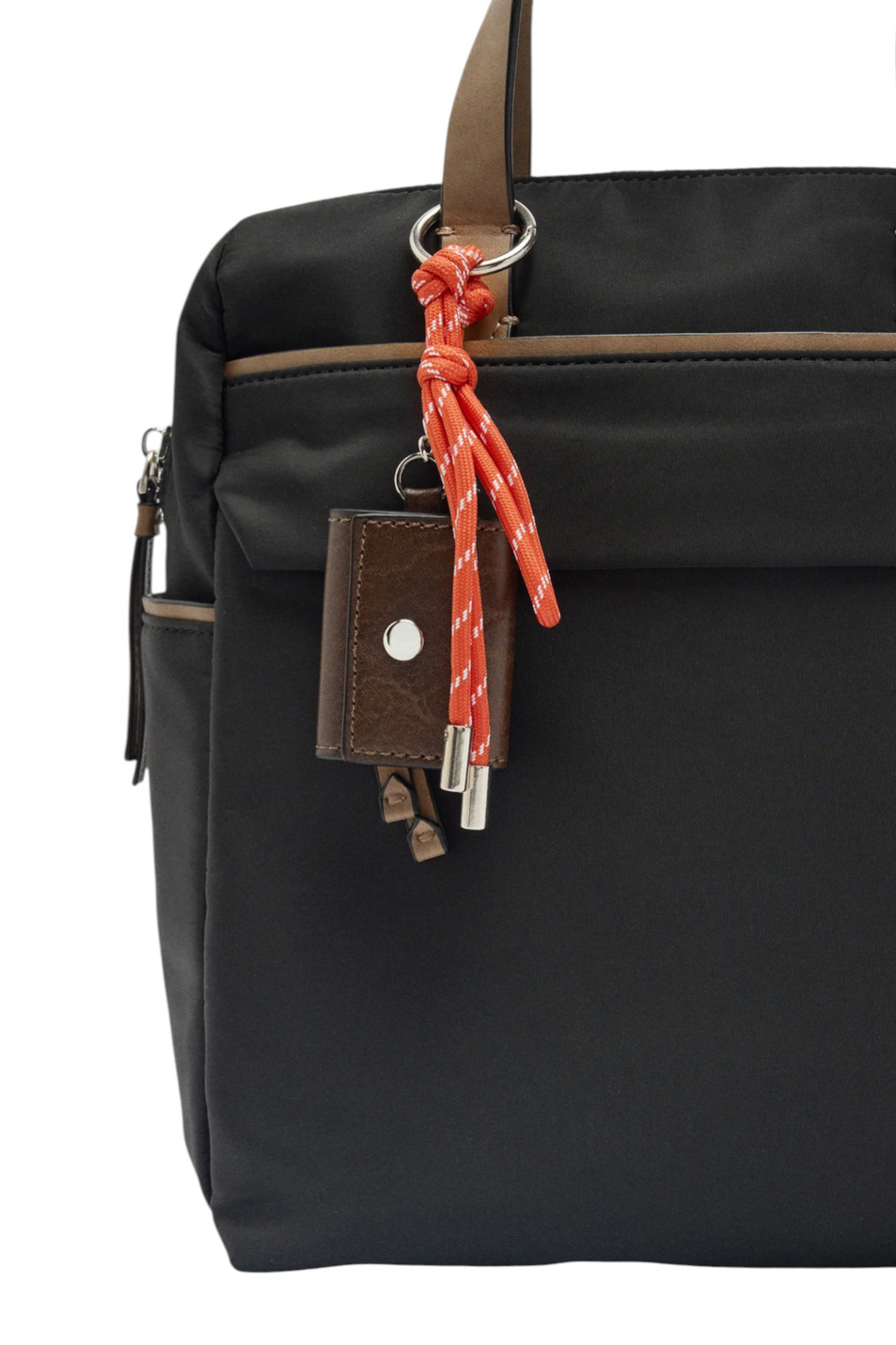 Женский Parfois Рюкзак нейлоновый с подвеской (цвет ), артикул 236801 | Фото 4