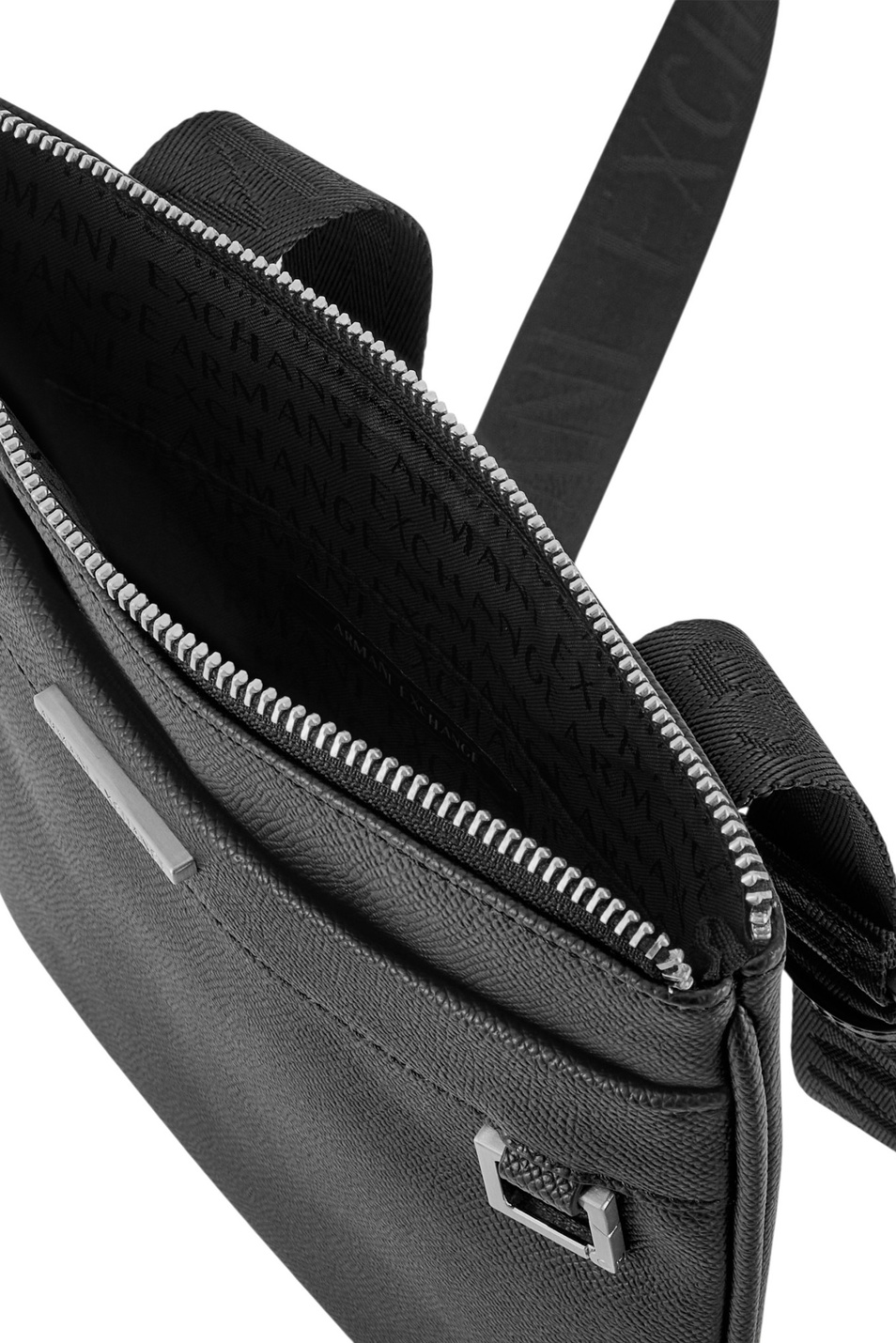 Сумка из искусственной кожи|Основной цвет:Черный Мужской Armani Exchange Сумка из искусственной кожи (цвет ), артикул XM002039-AF19931 | Фото 4