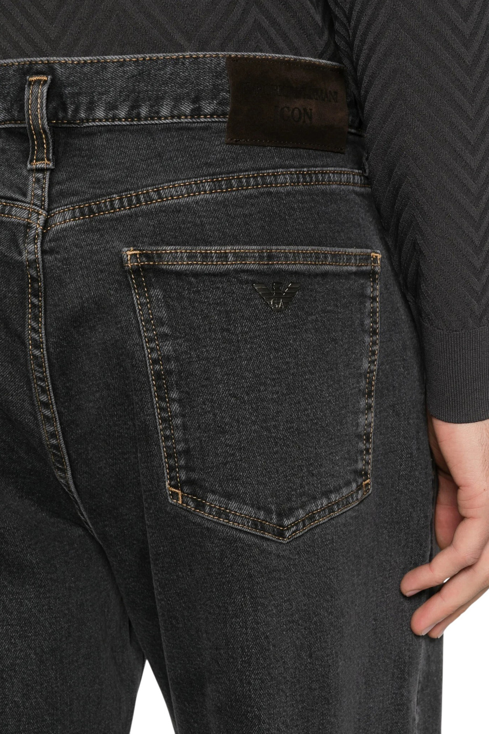 Мужской Emporio Armani Джинсы из эластичного хлопка (цвет ), артикул EM004717-AF23101 | Фото 6