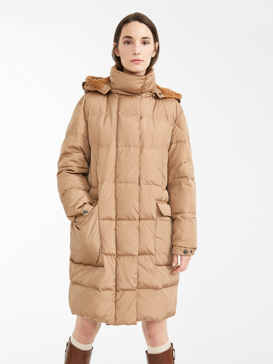 Женский Weekend Max Mara Стеганый пуховик ZADAR (цвет ), артикул 54960903 | Фото 1