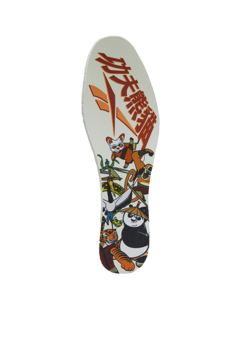 ᐅ Кроссовки Kung Fu Panda Club C 85 Reebok, белый, размер 38,5, цена 227 BYN