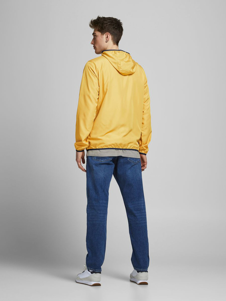 Мужской Jack & Jones Куртка на молнии с капюшоном (цвет ), артикул 12184360 | Фото 4