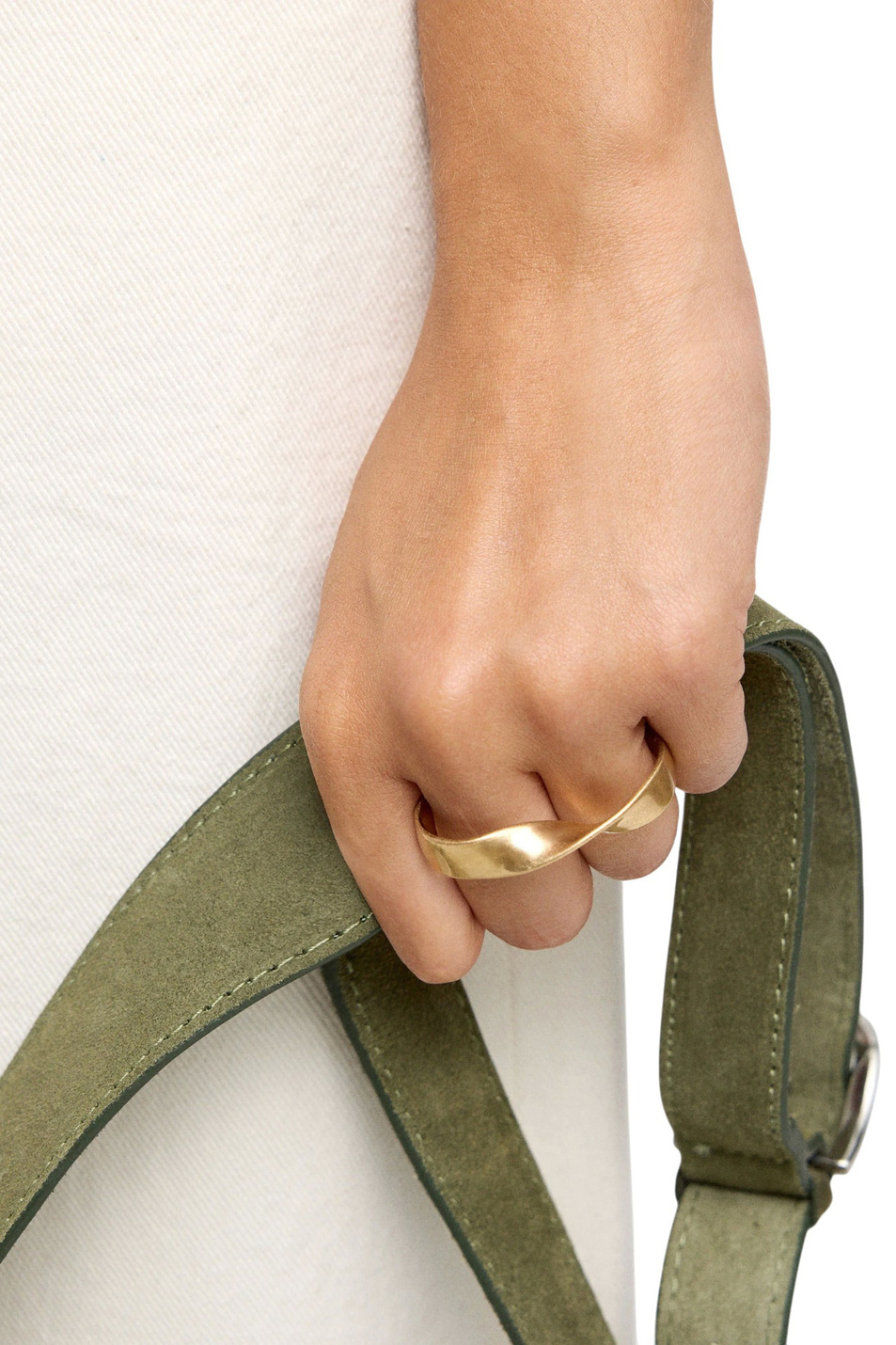 Кольцо однотонное|Основной цвет:Золотой Женский Parfois Кольцо однотонное (цвет ), артикул 239180 | Фото 4