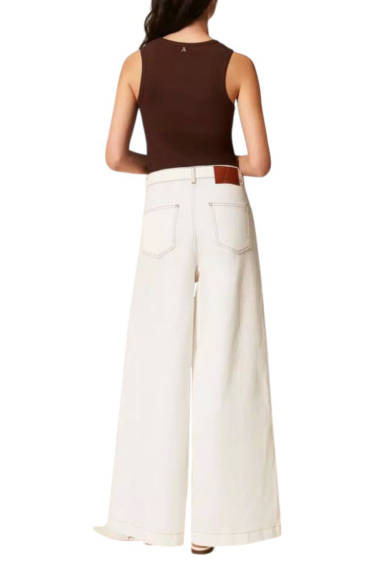 Женский TWINSET Milano Джинсы из элестичного хлопка (цвет ), артикул 261AP2384 | Фото 4