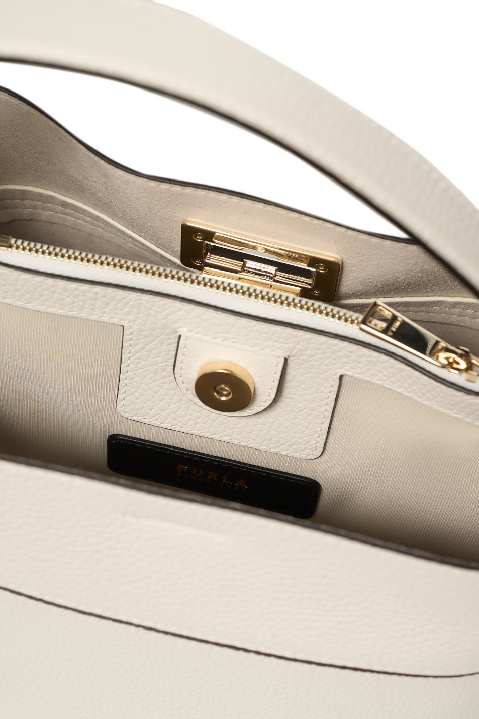 Женский Furla Сумка-ведро Amelia M из натуральной кожи (цвет ), артикул WB01953-HSF000 | Фото 5