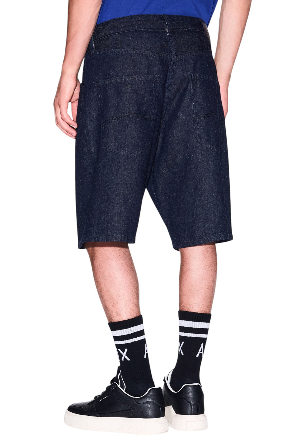 Мужской Armani Exchange Шорты джинсовые из смесового хлопка (цвет ), артикул XM000658-AF13077 | Фото 4