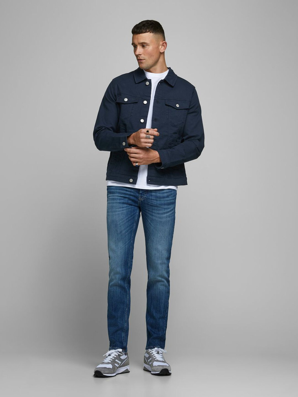 Мужской Jack & Jones Джинсовая куртка ALVIN AKM 528 (цвет ), артикул 12136319 | Фото 2
