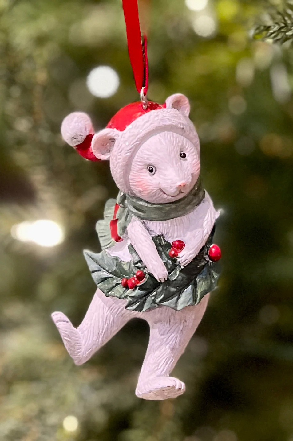 Не имеет пола Goodwill Елочная игрушка "Мышь с листиком в зеленом шарфе " 8,5см (цвет ), артикул D 43215_2 | Фото 2