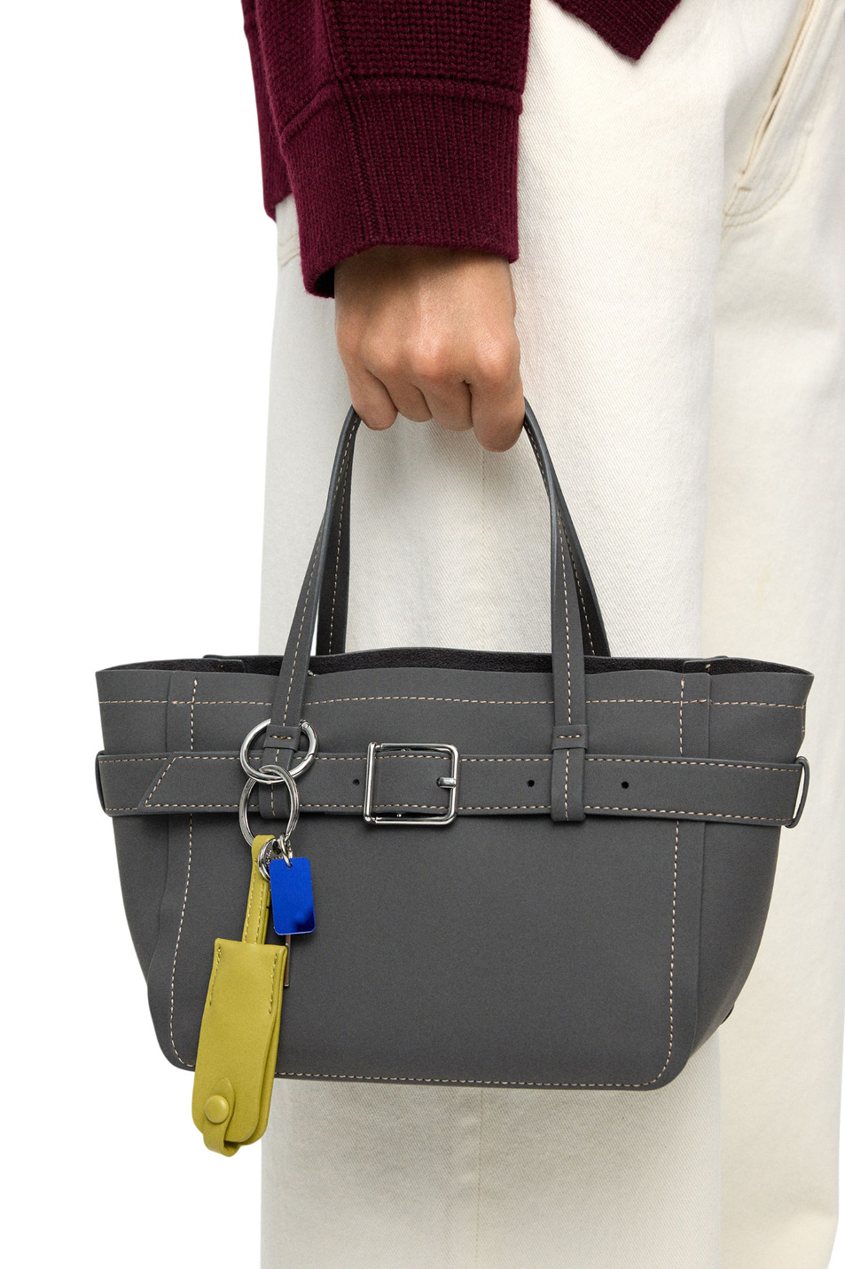 Женский Parfois Сумка-тоут с подвеской (цвет ), артикул 242075 | Фото 5