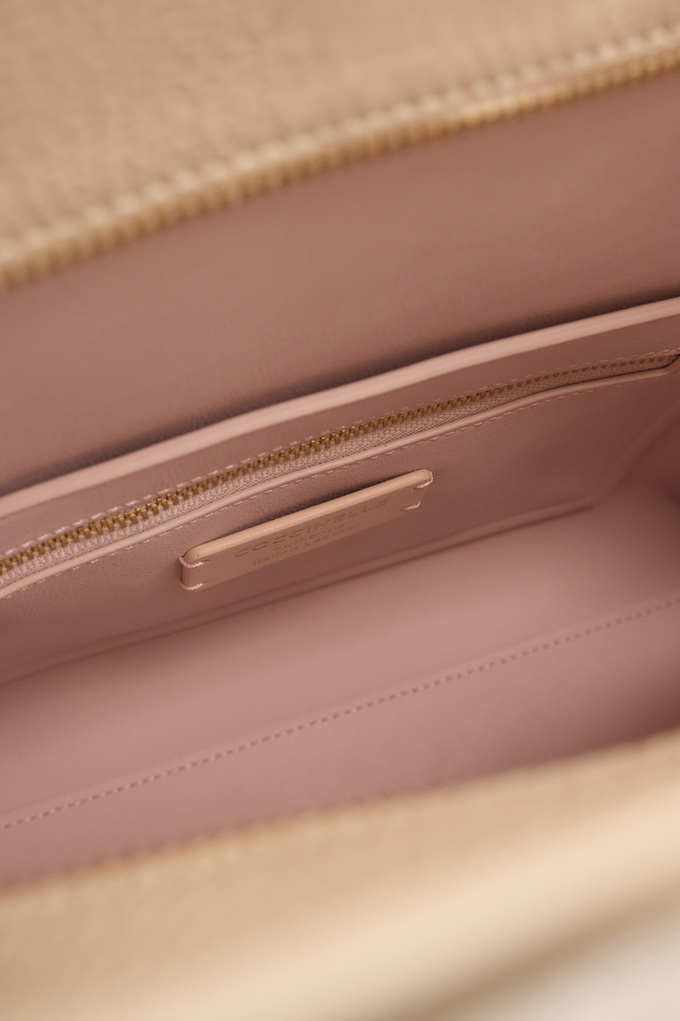 Женский Coccinelle Сумка C-ME LOCK из натуральной кожи (цвет ), артикул E1U4K130201 | Фото 5