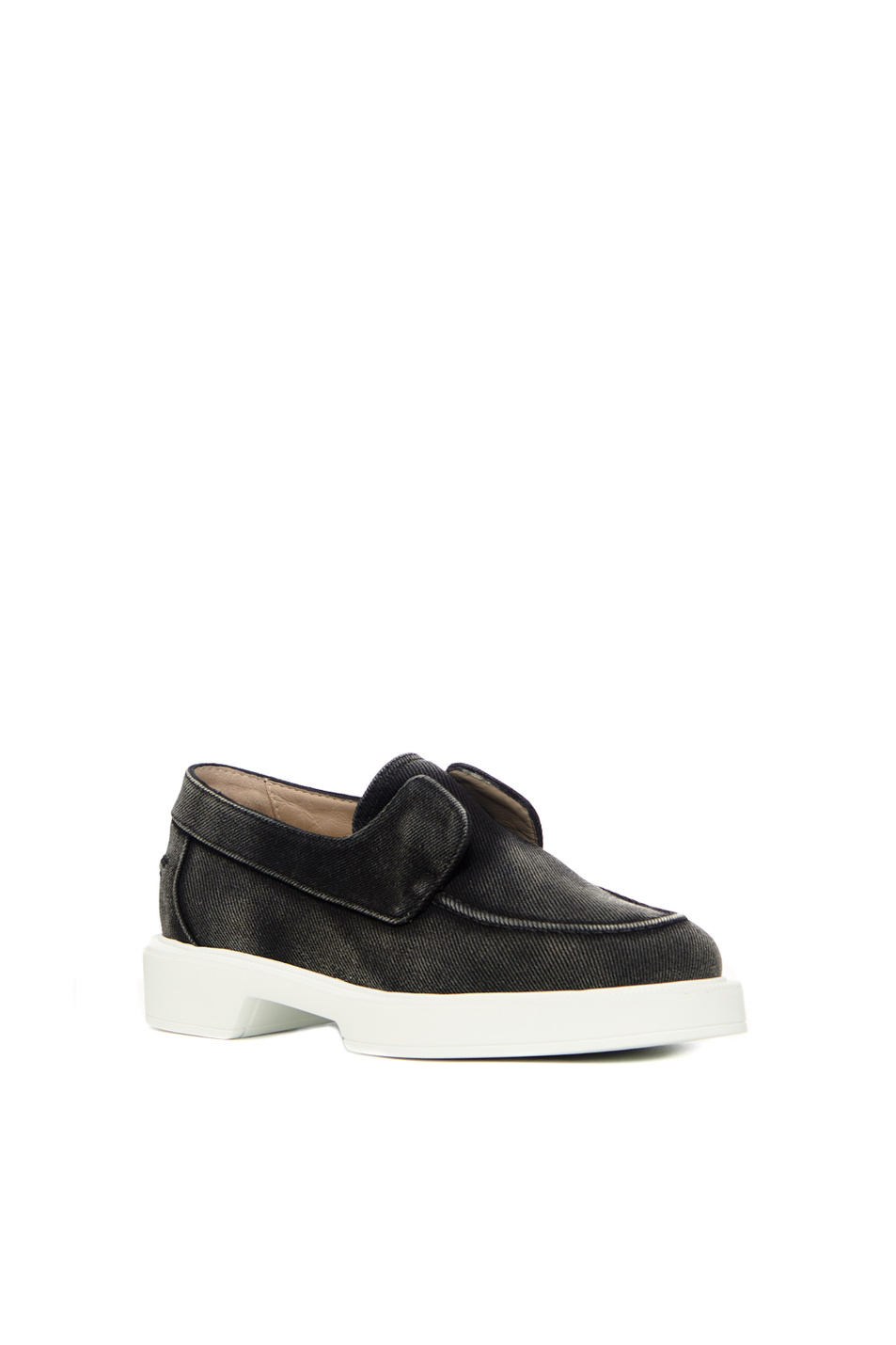 Женский Le Silla Лоферы YACHT с контрастной подошвой (цвет ), артикул 5137A020M1PPGIR001 | Фото 2