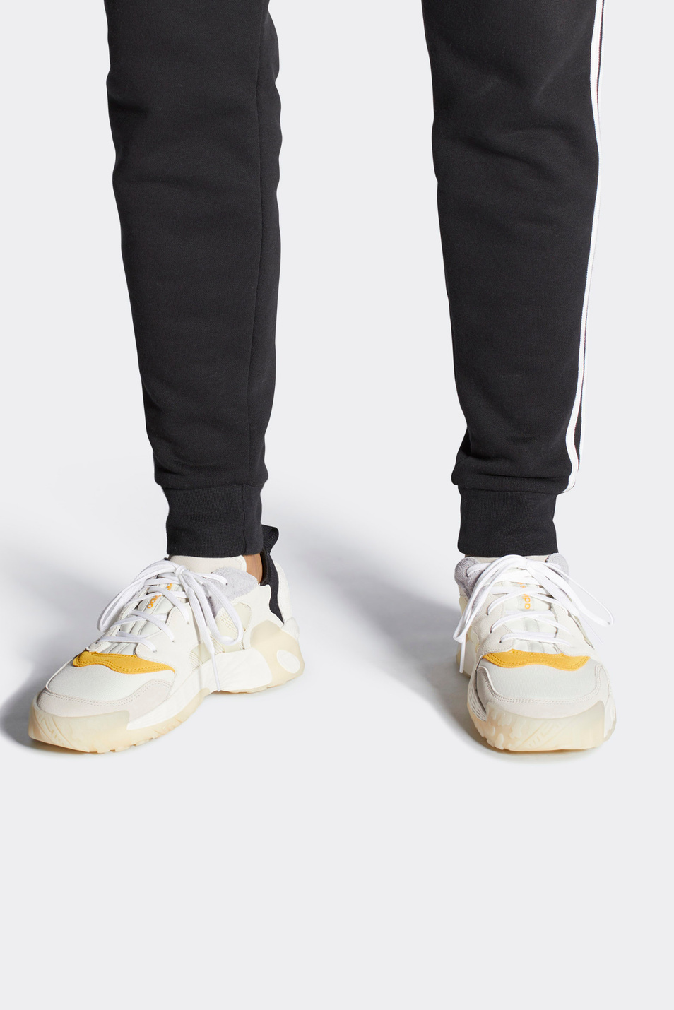 Мужской Adidas Кроссовки STREETBALL LOW (цвет ), артикул FW1215 | Фото 2