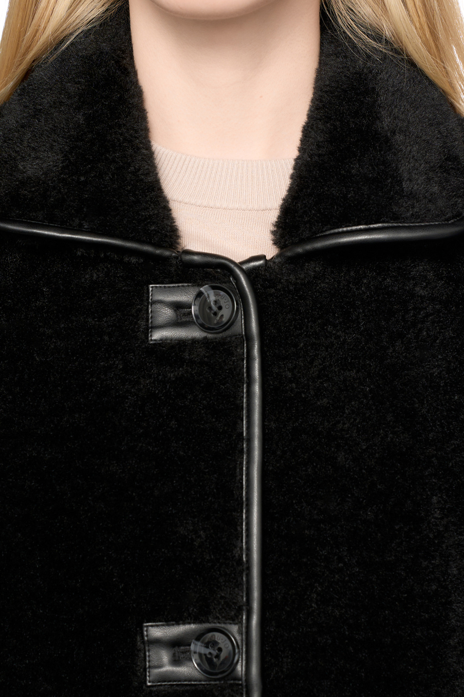 Женский Liu Jo Пальто в стиле Teddy (цвет ), артикул MF5313E0936 | Фото 6