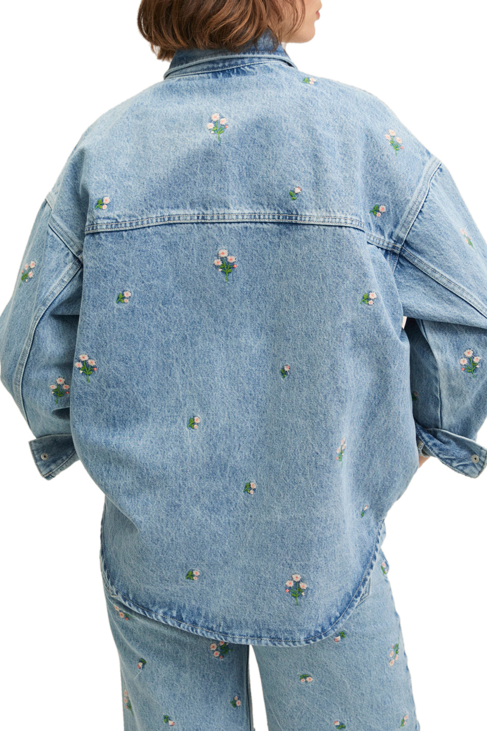 Mango Джинсовая рубашка DAISY оверсайз (цвет ), артикул 27096326 | Фото 3