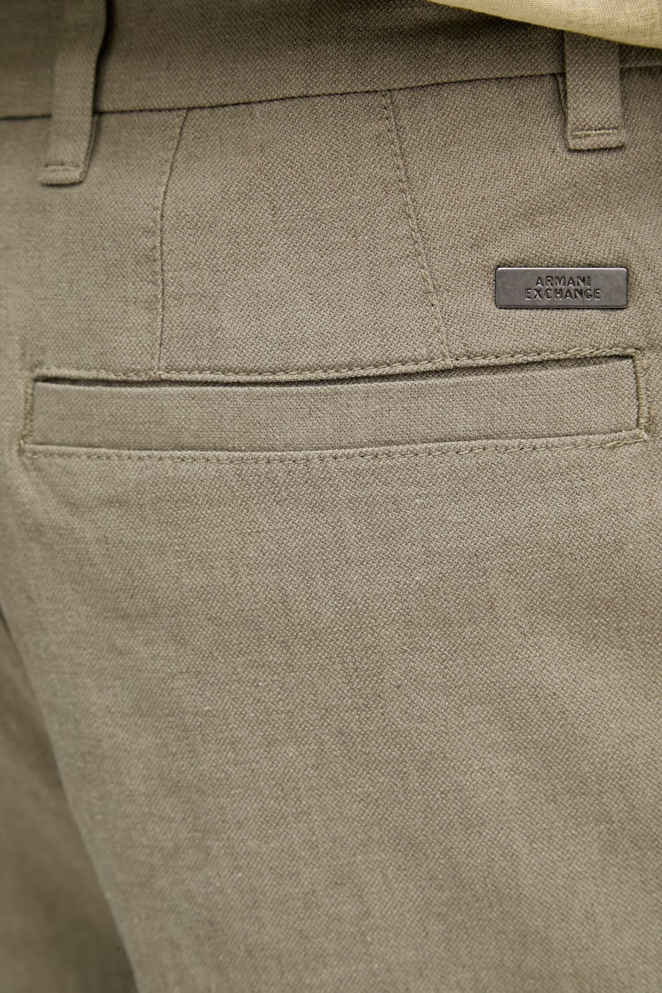 Мужской Armani Exchange Шорты из хлопка и льна (цвет ), артикул XM002294-AF22842 | Фото 6