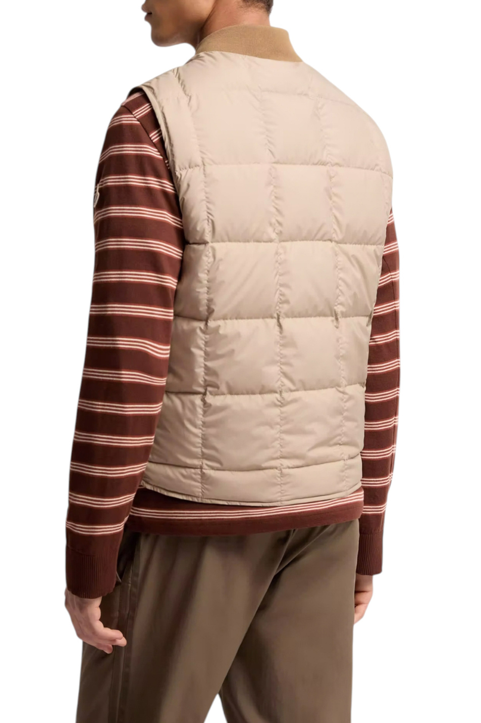 Мужской Moncler Жилет ELBERTON с пуховым наполнителем (цвет ), артикул L10911A00149-597YW | Фото 4