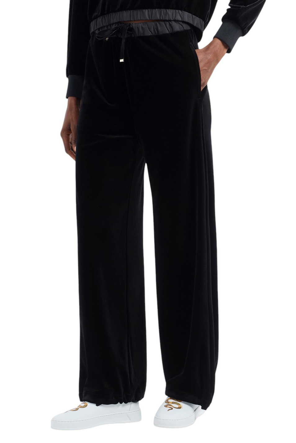 Женский Emporio Armani Брюки свободного кроя (цвет ), артикул EW001167-AF13341 | Фото 3