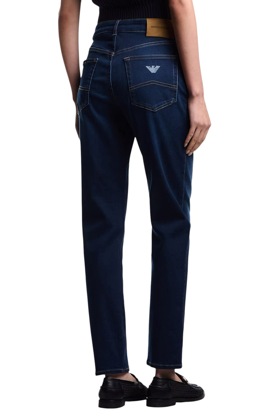 Женский Emporio Armani Джинсы из эластичного хлопка (цвет ), артикул EW001499-AF17030 | Фото 5