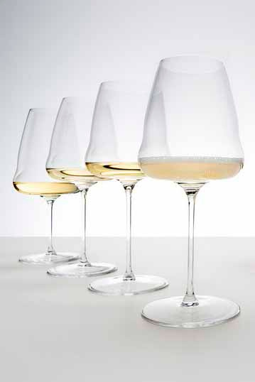 Не имеет пола Riedel Бокал для вина Champagne Winewings, 742 мл (цвет ), артикул 1234/28 | Фото 2